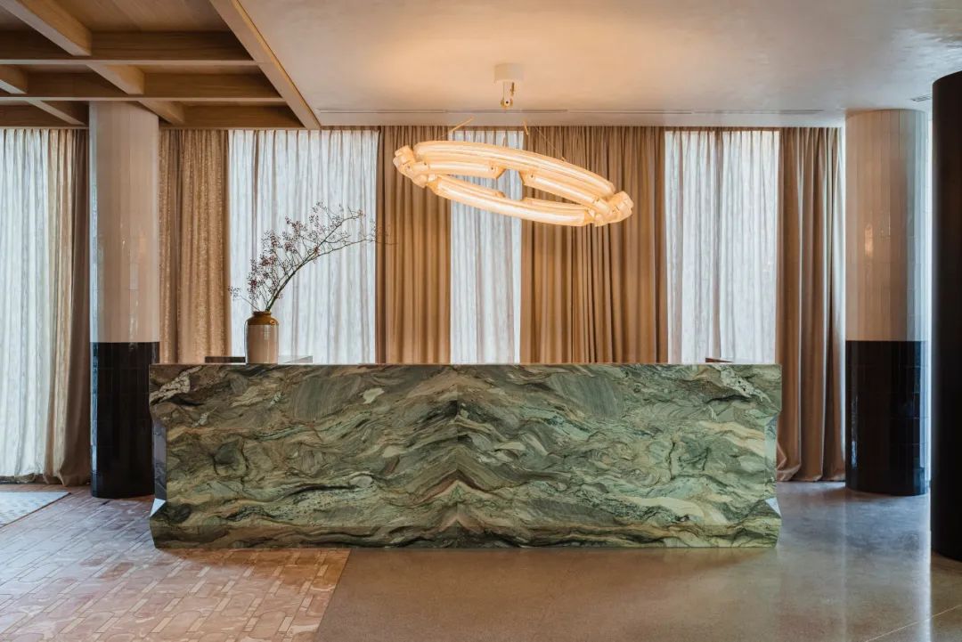 现代摩登酒店，雕栏玉砌的时尚感 | Paradowski Studio