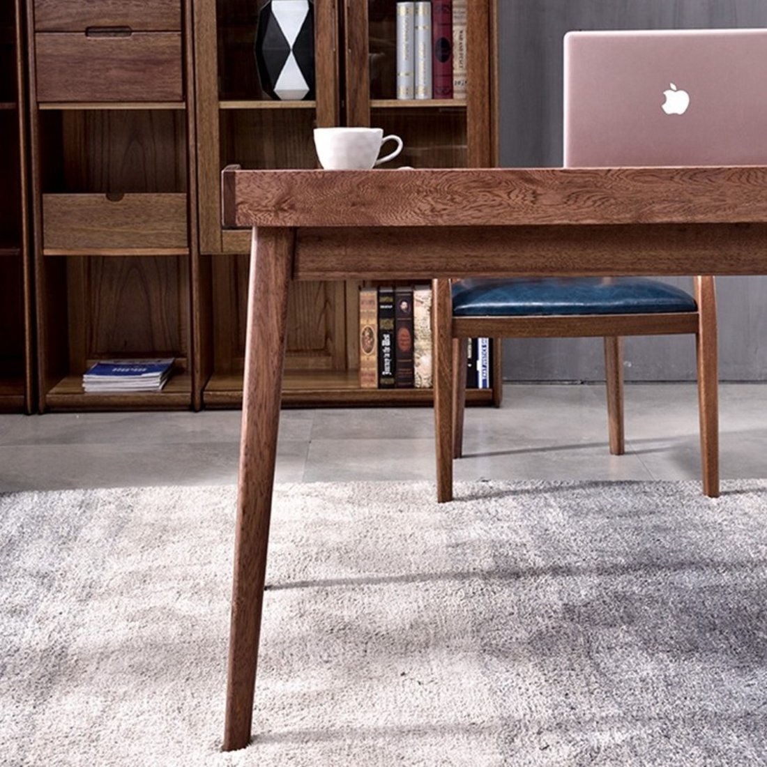 嘉尔金丝胡桃木书桌