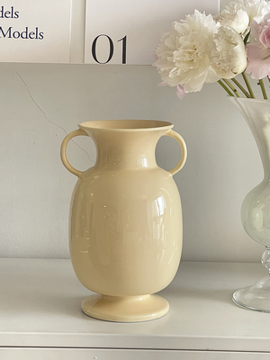 希腊经典复古米黄色双提手陶瓷奶黄色奶fufu温暖花瓶